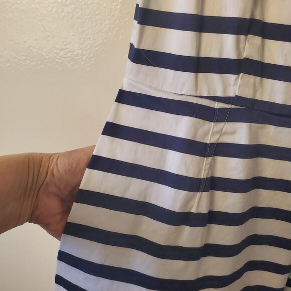 GAP Fit & Flare Blue White Striped Dress Pockets Womens 6 Preppy Hamptons - Picture 5 of 10